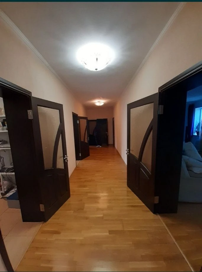 Продаж будинку в парковій зоні, м.Малин вул. Неманихіна
