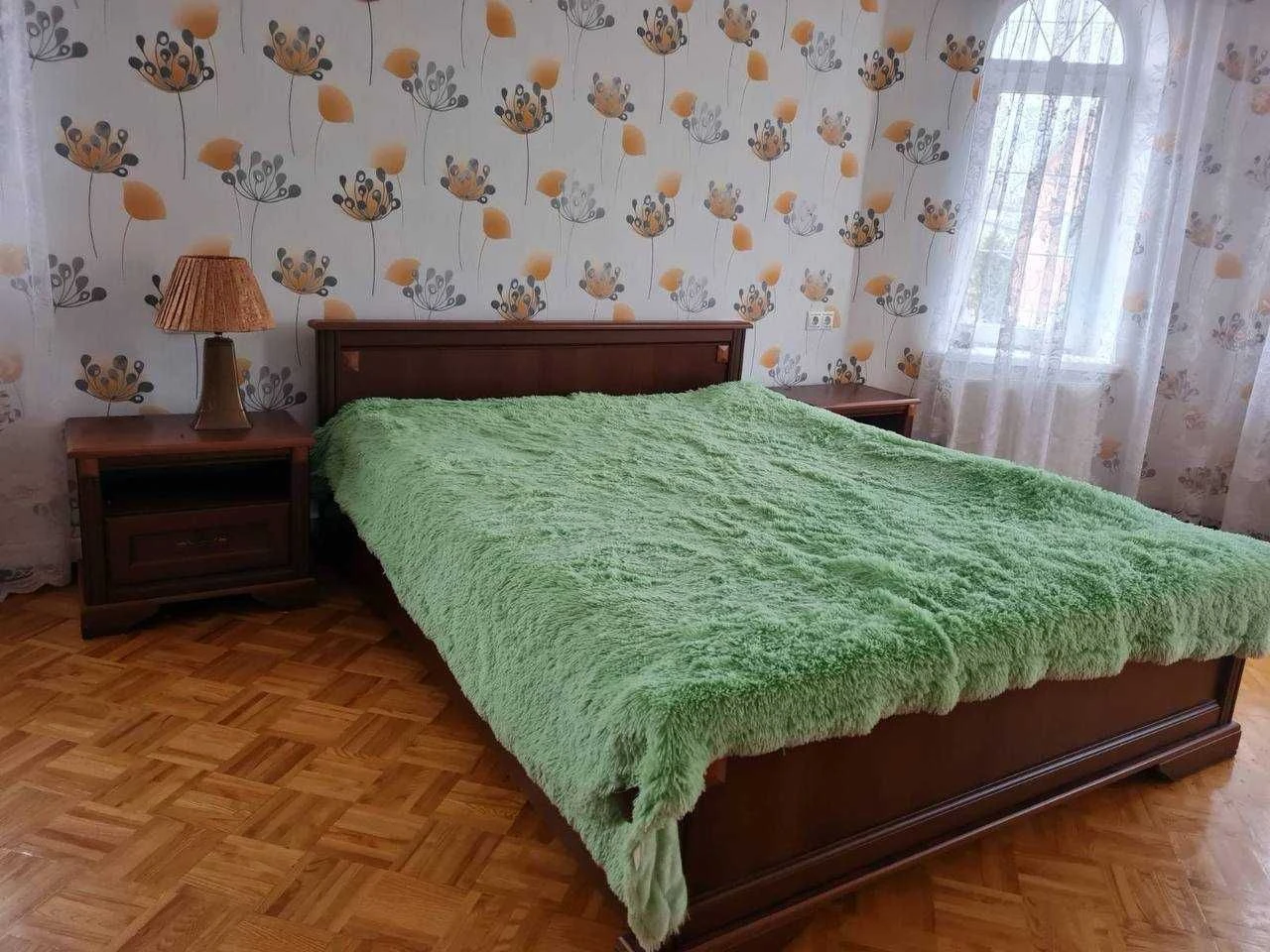 Двух-поверховий будинок, Житомирська обл. Звягель