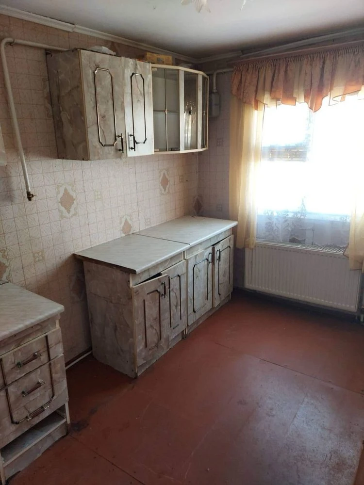 House (part of a house), Zvaghiel