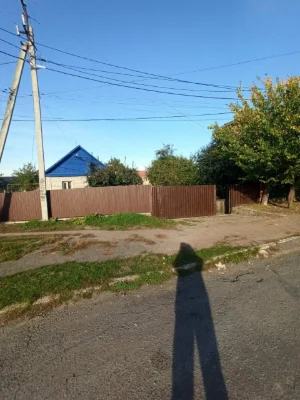 продам дім в Звягелі ,район морське