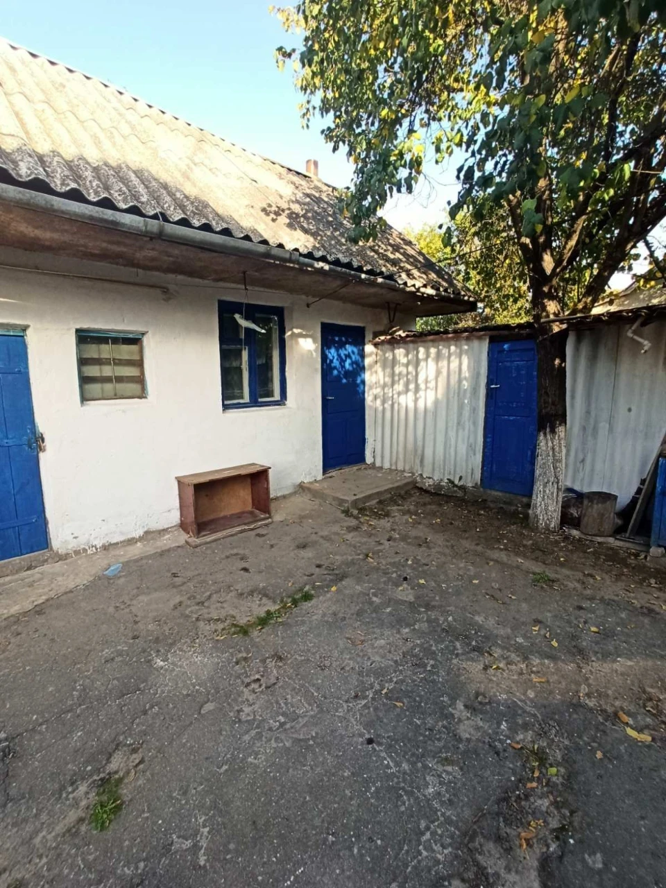 продам дім в Звягелі ,район морське