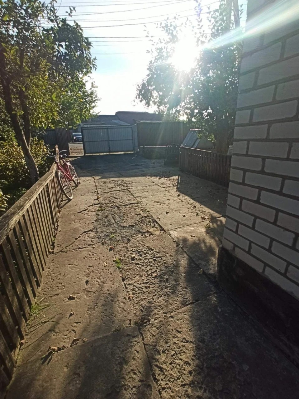 продам дім в Звягелі ,район морське