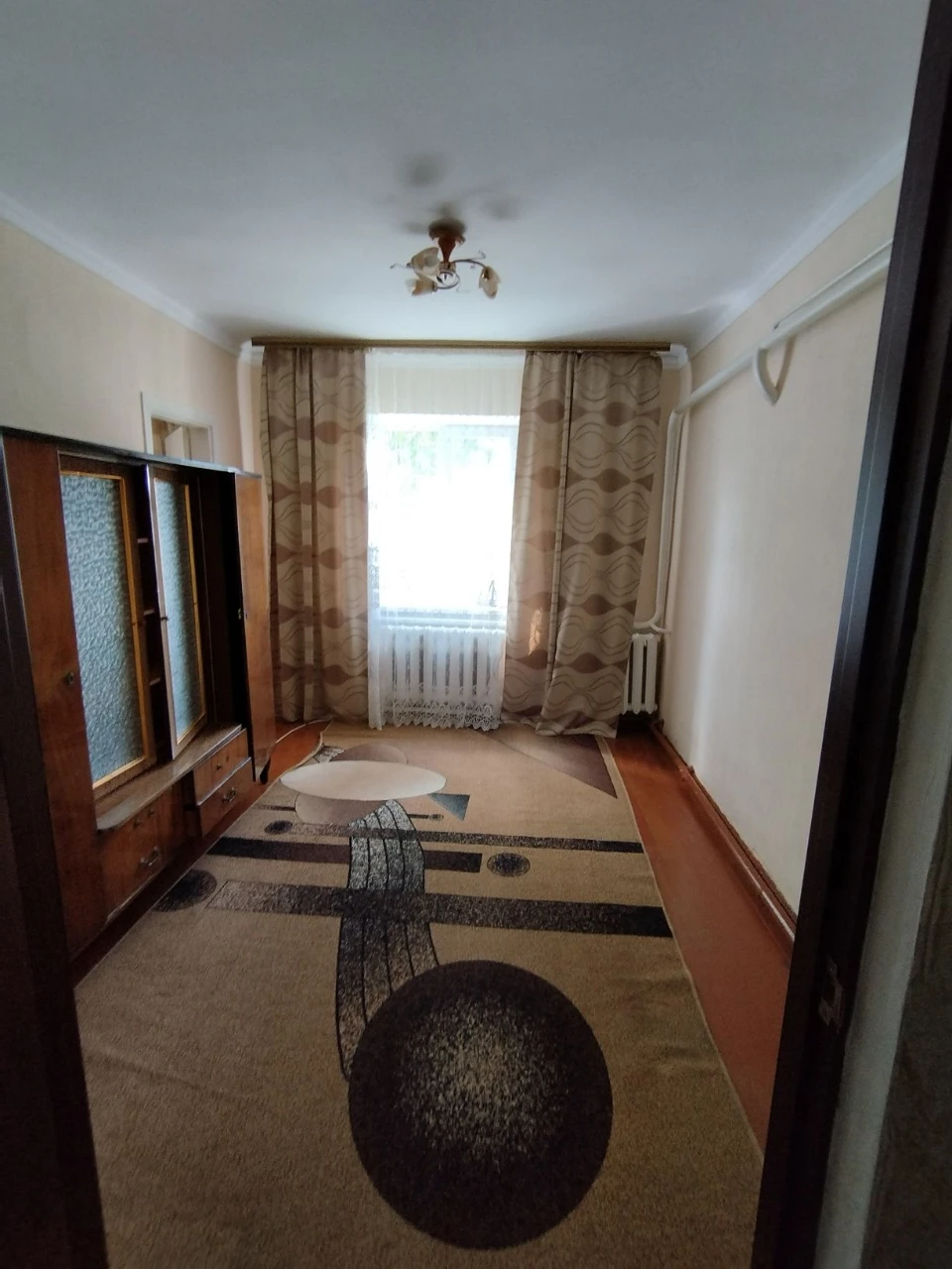 Продам цегляний будинок у м. Звягель, район Стройматеріали б