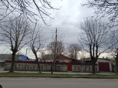 ЦІНУ ЗНИЖЕНО ПРОДАЖ 1/2 будинку під комерційну діяльність