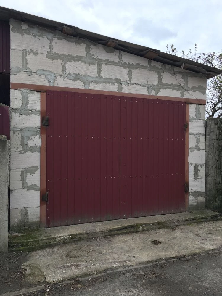 ЦІНУ ЗНИЖЕНО ПРОДАЖ 1/2 будинку під комерційну діяльність