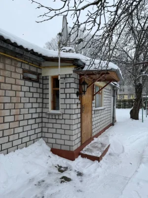 Sale of a part of a house!