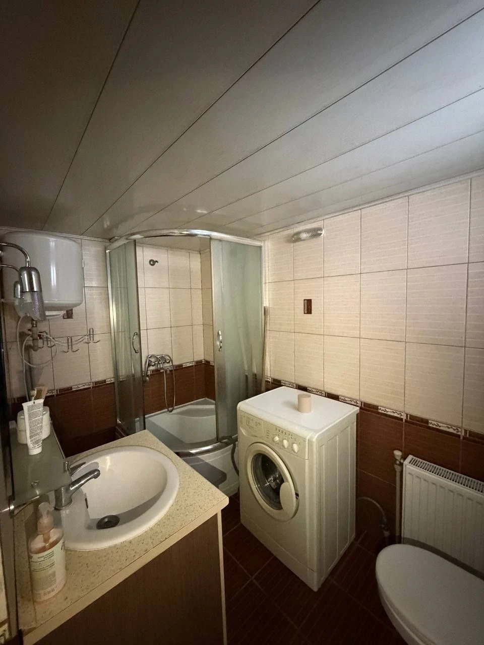 Sale of a part of a house!