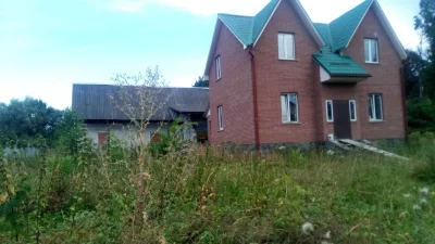 Продам двух этажный дом.