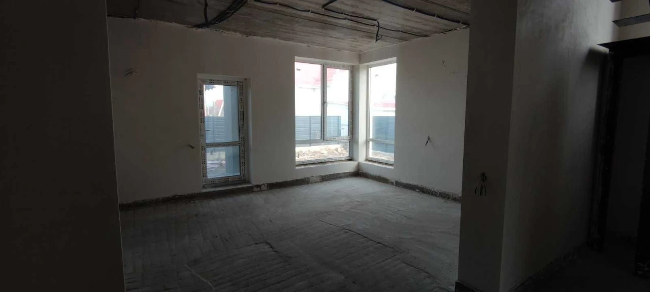 Duplex new building, Zvyehel, Morske Street, 10