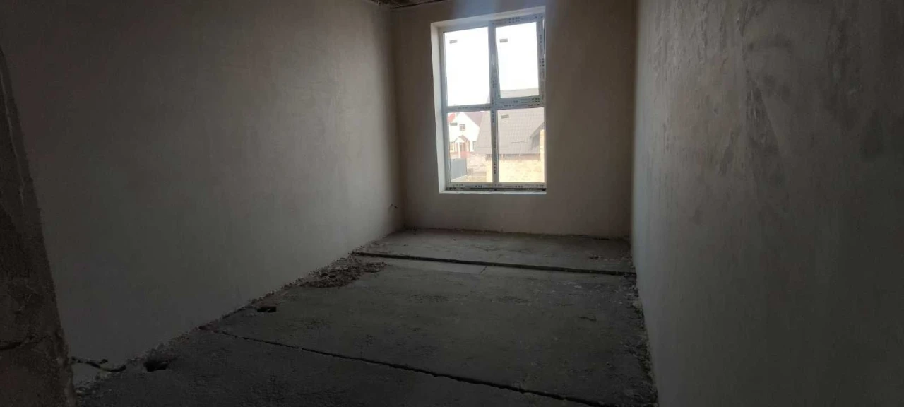Duplex new building, Zvyehel, Morske Street, 10