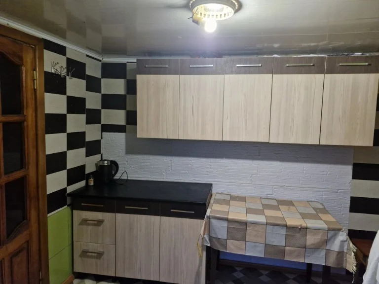 продаж  частини  будинку від власника  (можливо під виплату)