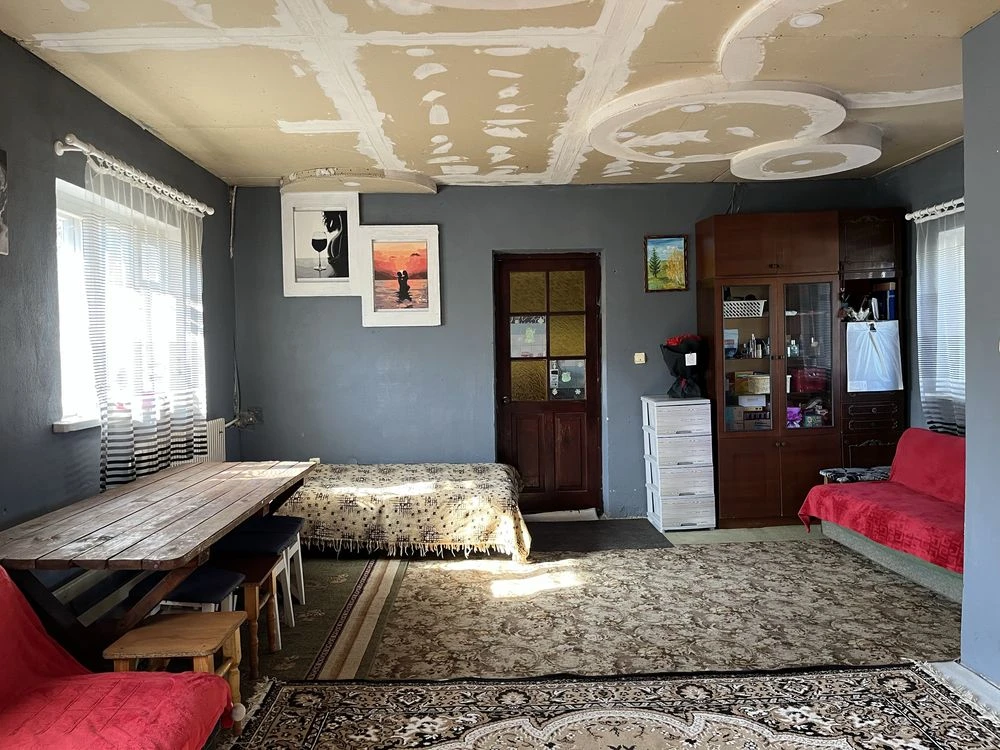 Просторий будинок для сім'ї, 150 м², у Звягелі, 4 кімнати,Ві