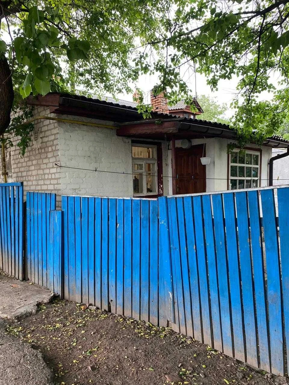 Продається частину будинку