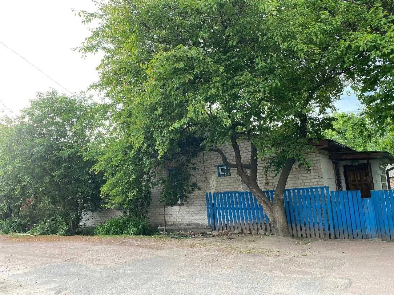 Продається частину будинку