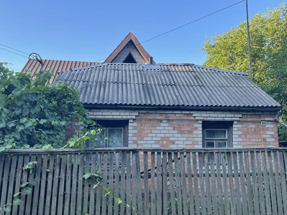 Власний куточок спокою біля лісу