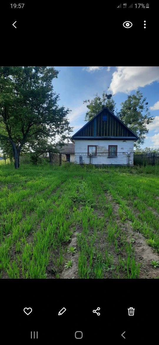 Продаж будинок,сарай,гараж.