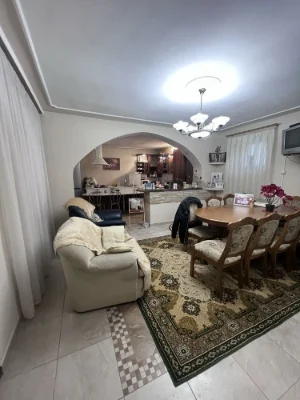 Продаж будинку в с.Яноші, Берегівського району.
