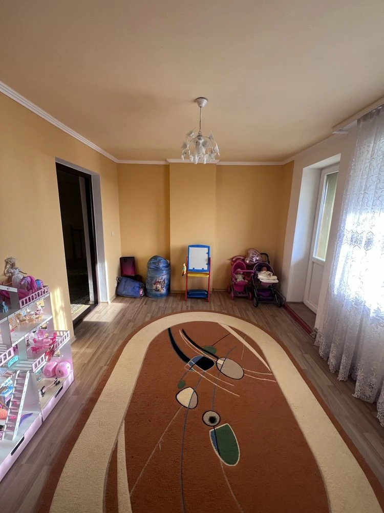 Продаж будинку в с.Яноші, Берегівського району.
