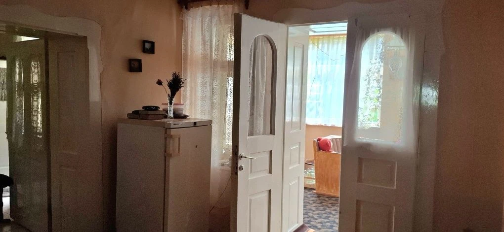 с.Яноші від Берегова 1 км будинок 4кімн