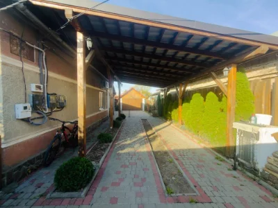 Sale of a cozy 2-room house with a separate guest area