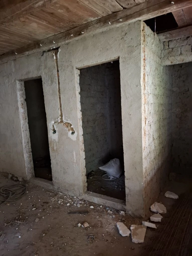 Берегово будинок маленький 40 кв.м, недобуд. ТОРГ.