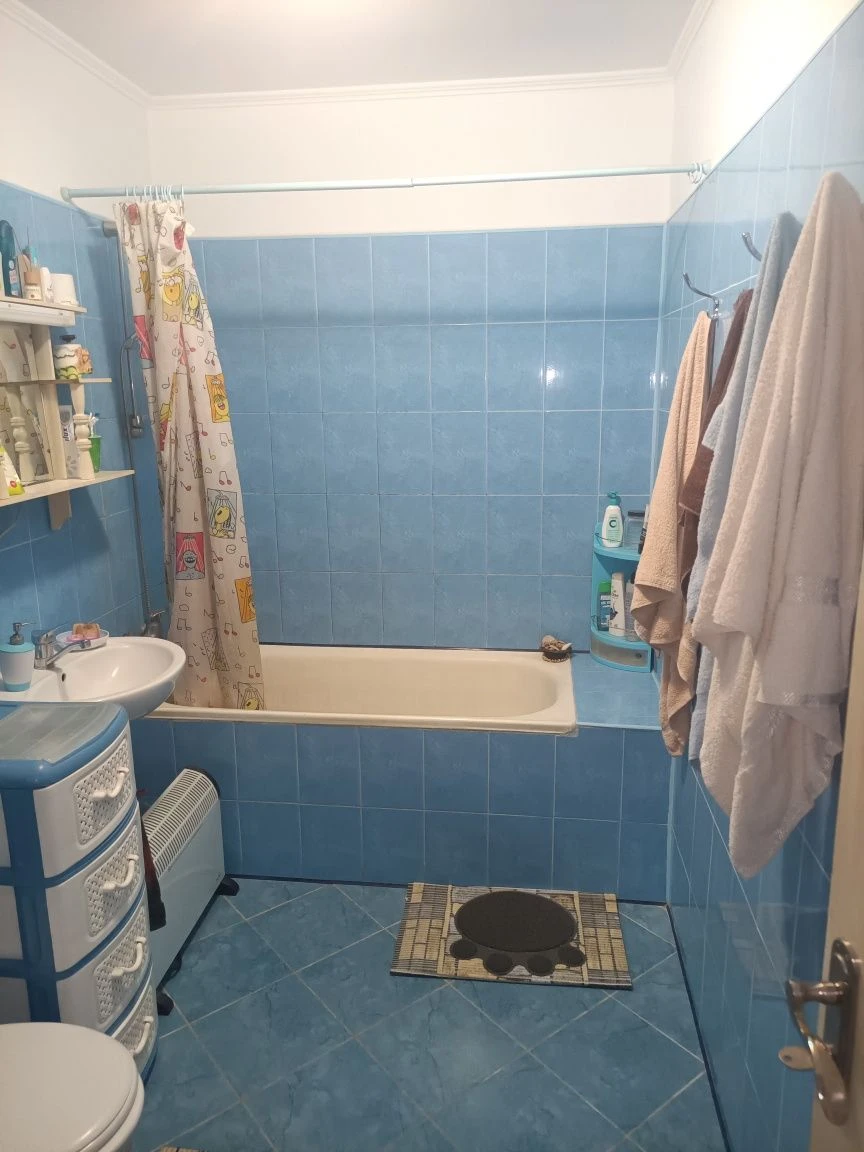 Продається добротний будинок - локація 950 м  до термального