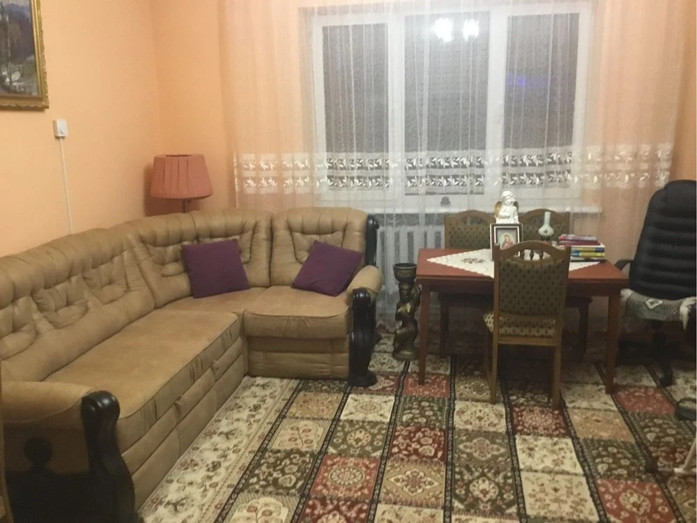 Продам будинок з меблями , городом і садочком