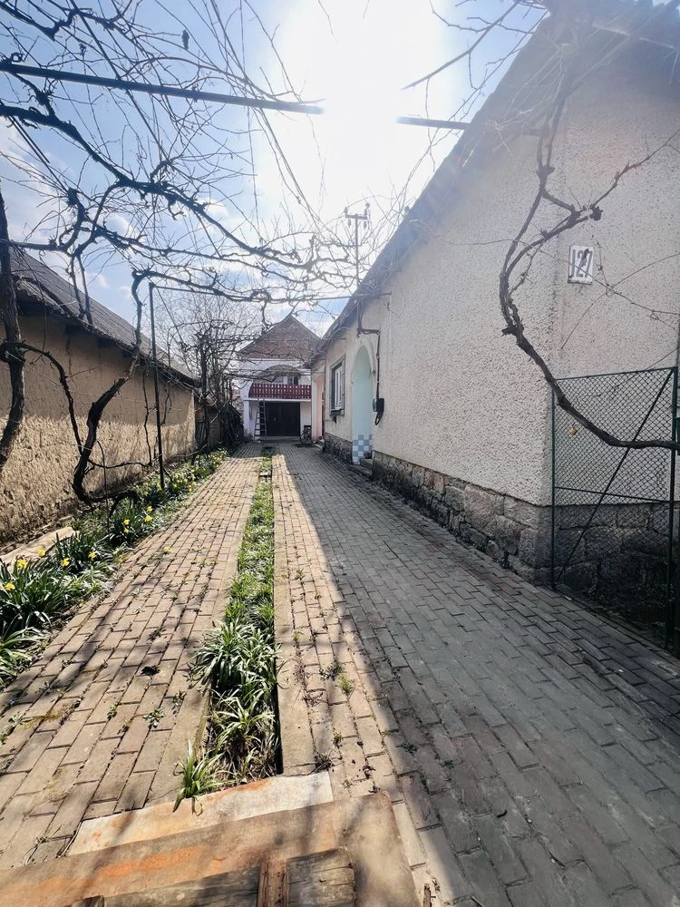 Продаж будинку в м.Берегове