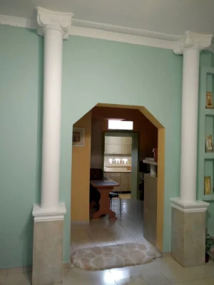 Елітний будинок у САМОМУ ЦЕНТРІ МІСТА • 140 м² • Тераса • Га