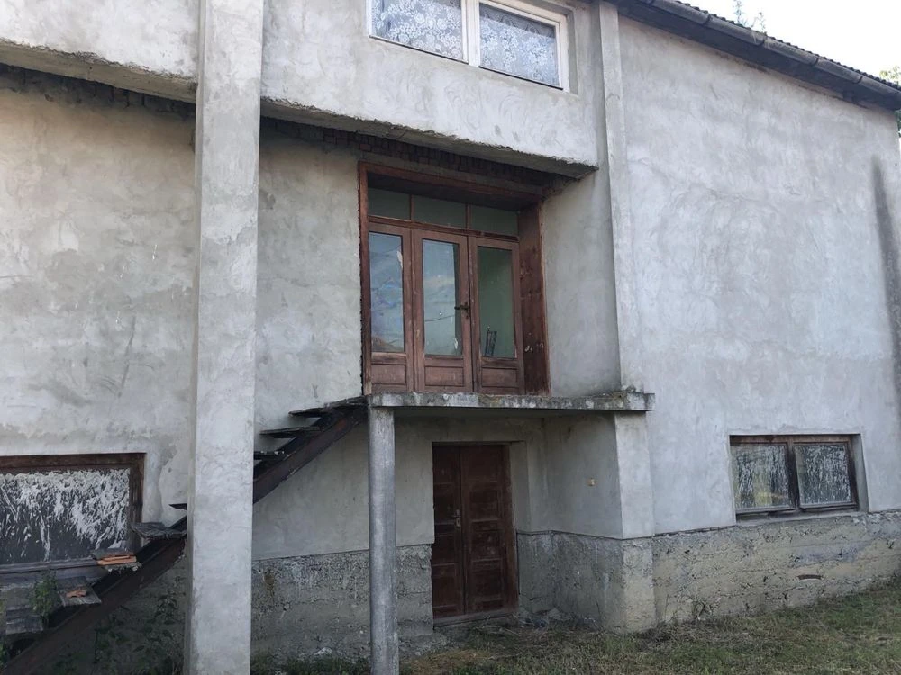 Продам будинок 230 м², 50 соток, біля термалів Берегове