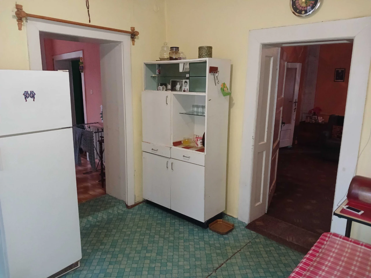 Будинок під БІЗНЕС чи житло в центрі Берегова, 1,2 км від те
