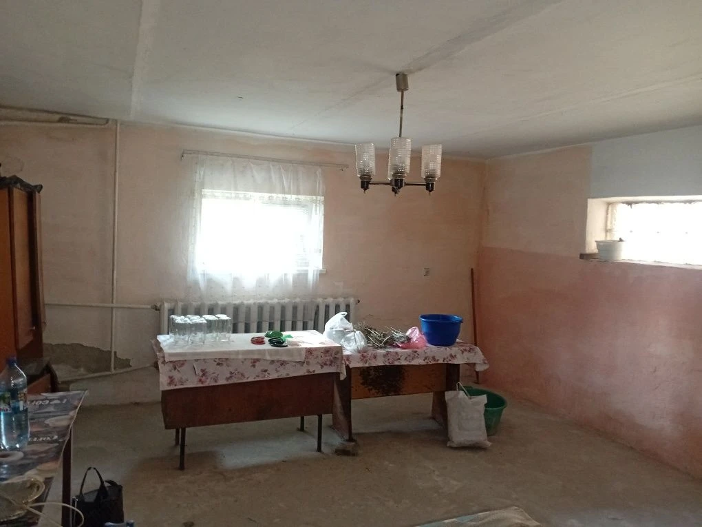 Будинок в тихому районі міста Берегове, зручна локація