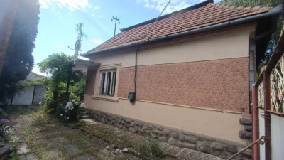 БЕРЕГОВЕ, ВУЛ. ГРАБОВСЬКОГО, 33. ПРОДАЖ компактного однопове