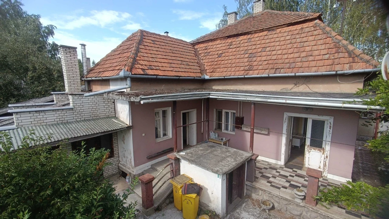 БЕРЕГОВЕ, ВУЛ. ГРАБОВСЬКОГО, 33. ПРОДАЖ компактного однопове