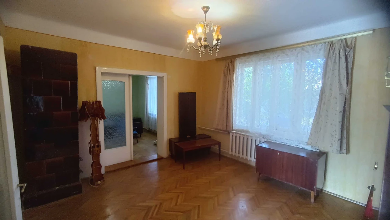 БЕРЕГОВЕ, ВУЛ. ГРАБОВСЬКОГО, 33. ПРОДАЖ компактного однопове