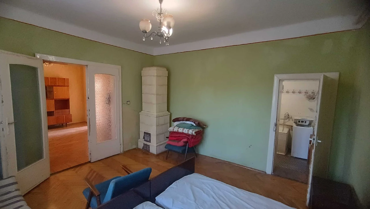БЕРЕГОВЕ, ВУЛ. ГРАБОВСЬКОГО, 33. ПРОДАЖ компактного однопове