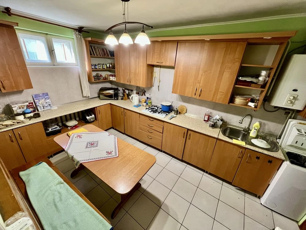 Продам будинок 151 м2 ділянка 7 сотин Берегово вул. Баттяні
