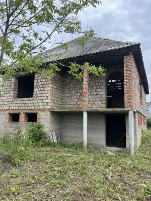 Unfinished 130 sq m plot, 10 acres, Beregovo Street, Bucha