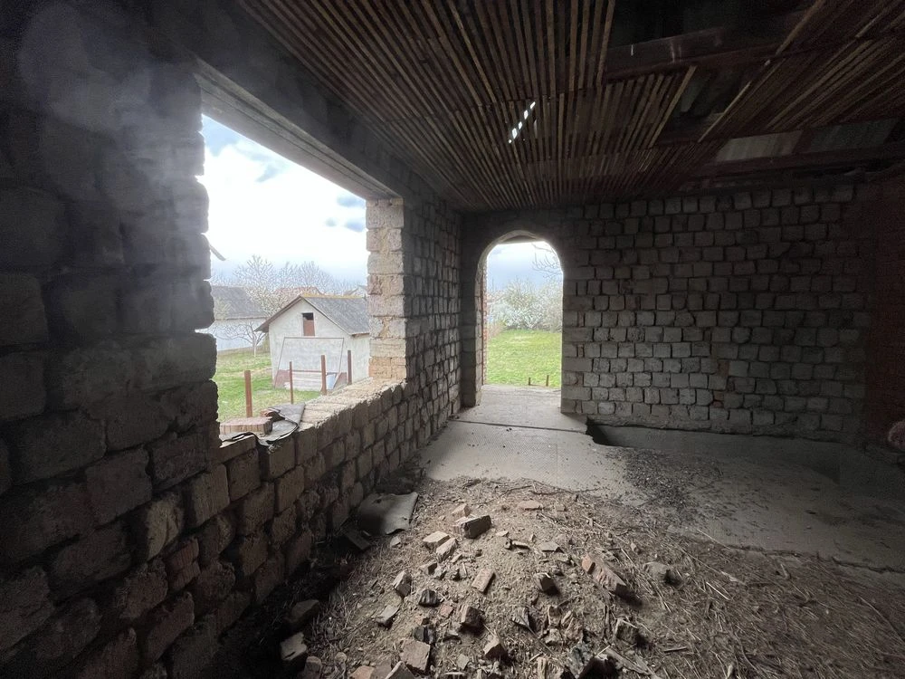 Unfinished 130 sq m plot, 10 acres, Beregovo Street, Bucha