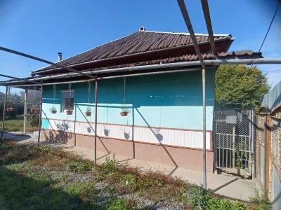КОМПАКТНИЙ, НЕВЕЛИКИЙ 51 кв.м. 2 кімнатний будинок недалеко