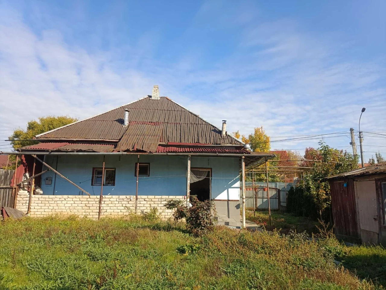КОМПАКТНИЙ, НЕВЕЛИКИЙ 51 кв.м. 2 кімнатний будинок недалеко