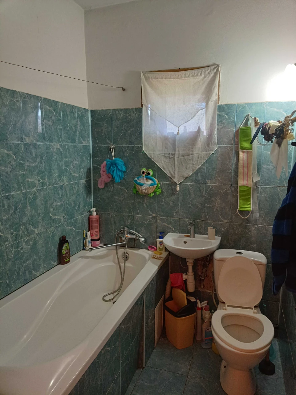 КОМПАКТНИЙ, НЕВЕЛИКИЙ 51 кв.м. 2 кімнатний будинок недалеко