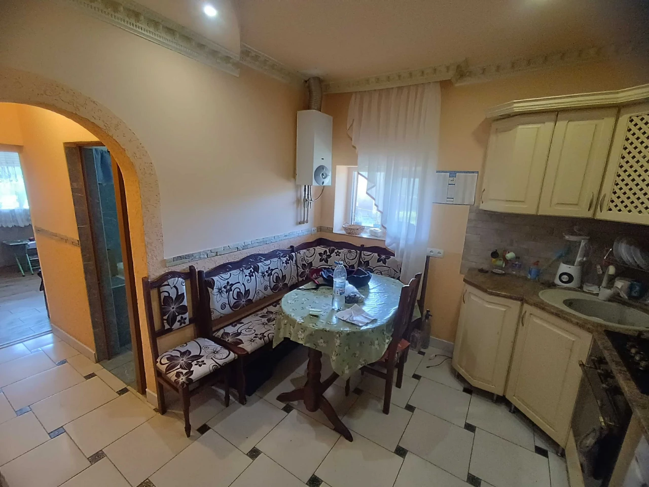КОМПАКТНИЙ, НЕВЕЛИКИЙ 51 кв.м. 2 кімнатний будинок недалеко