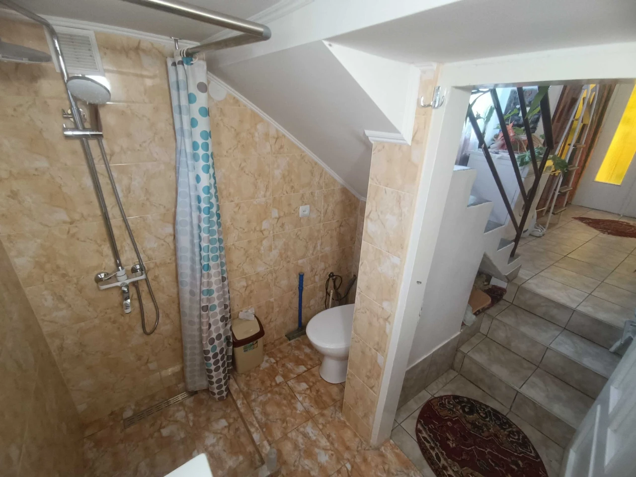 ТЕРМІНОВО 4-х кімнатний БУДИНКУ 121 кв.м. на тихій вулиці, 4