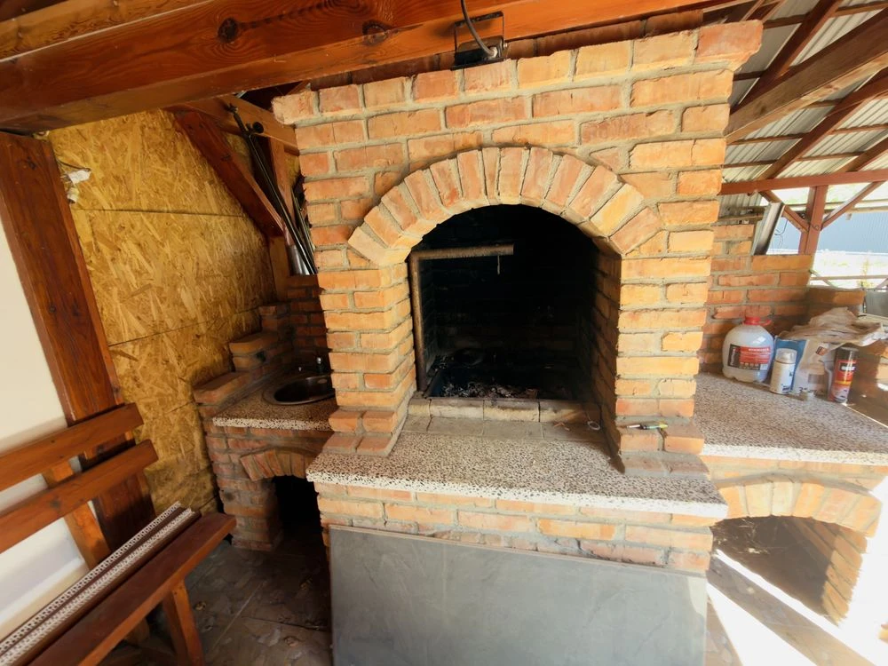 Продаж сучасного будинку-американки. 300 м від терм. компл.