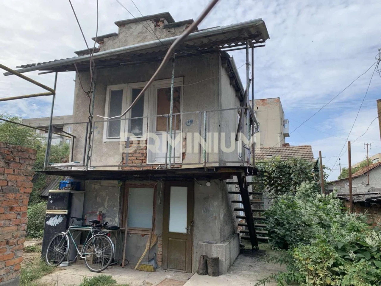 Терміновий продаж будинку у м. Виноградів, вул. Кооперативна