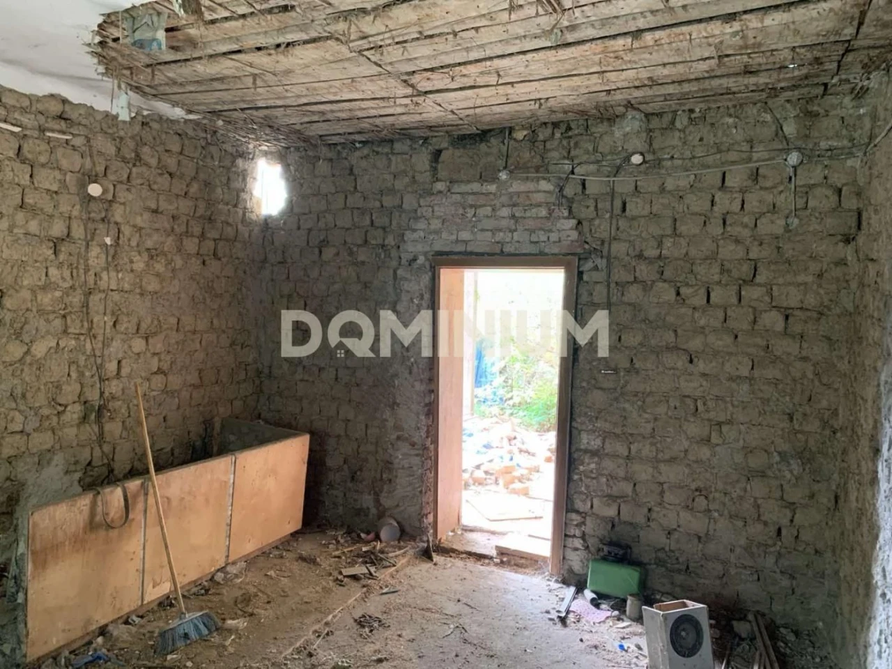 Терміновий продаж будинку у м. Виноградів, вул. Кооперативна