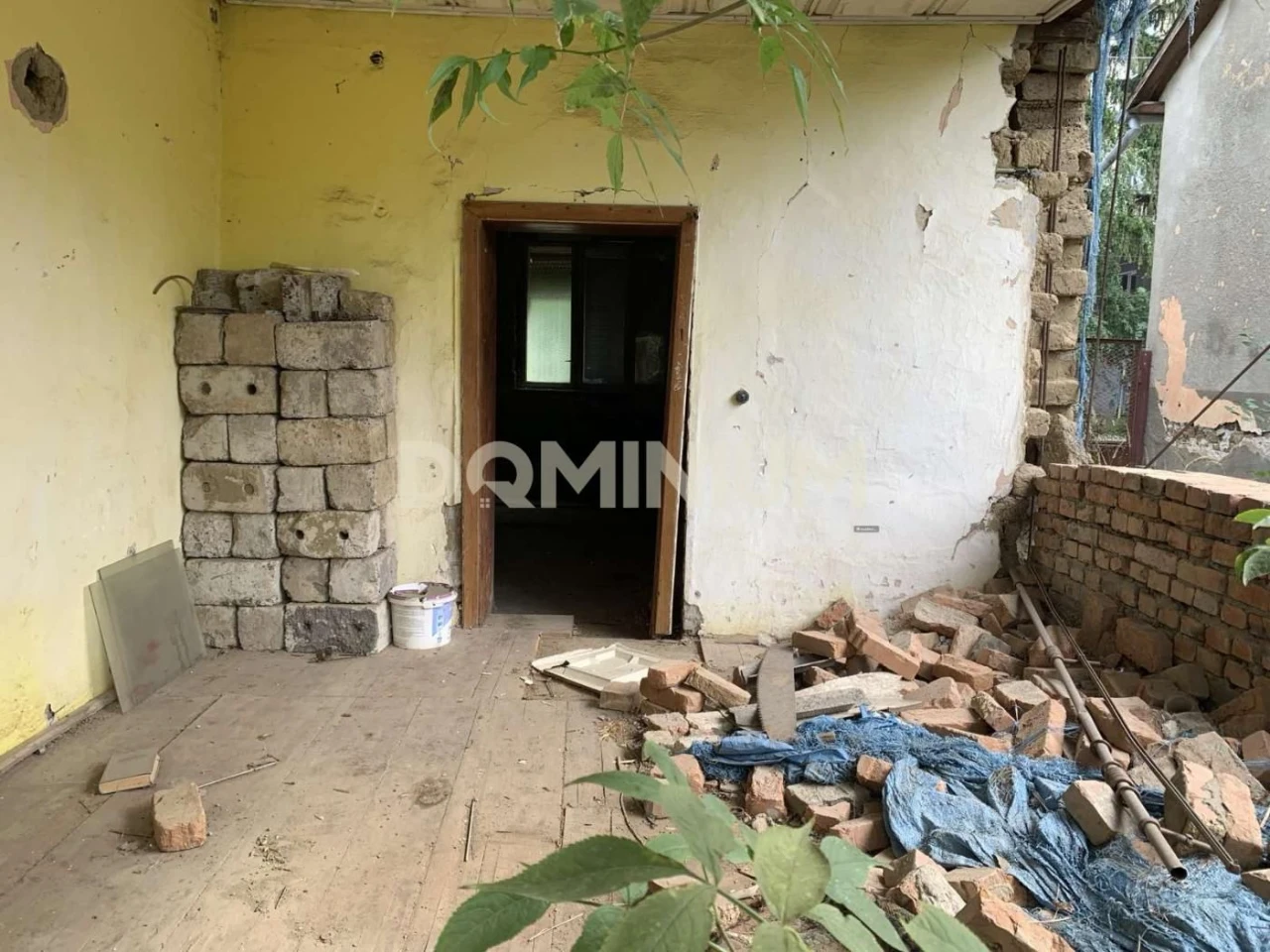 Терміновий продаж будинку у м. Виноградів, вул. Кооперативна