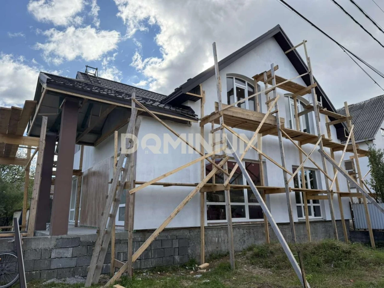 Продається новобудова в м.Виноградів вул.Мала Садова