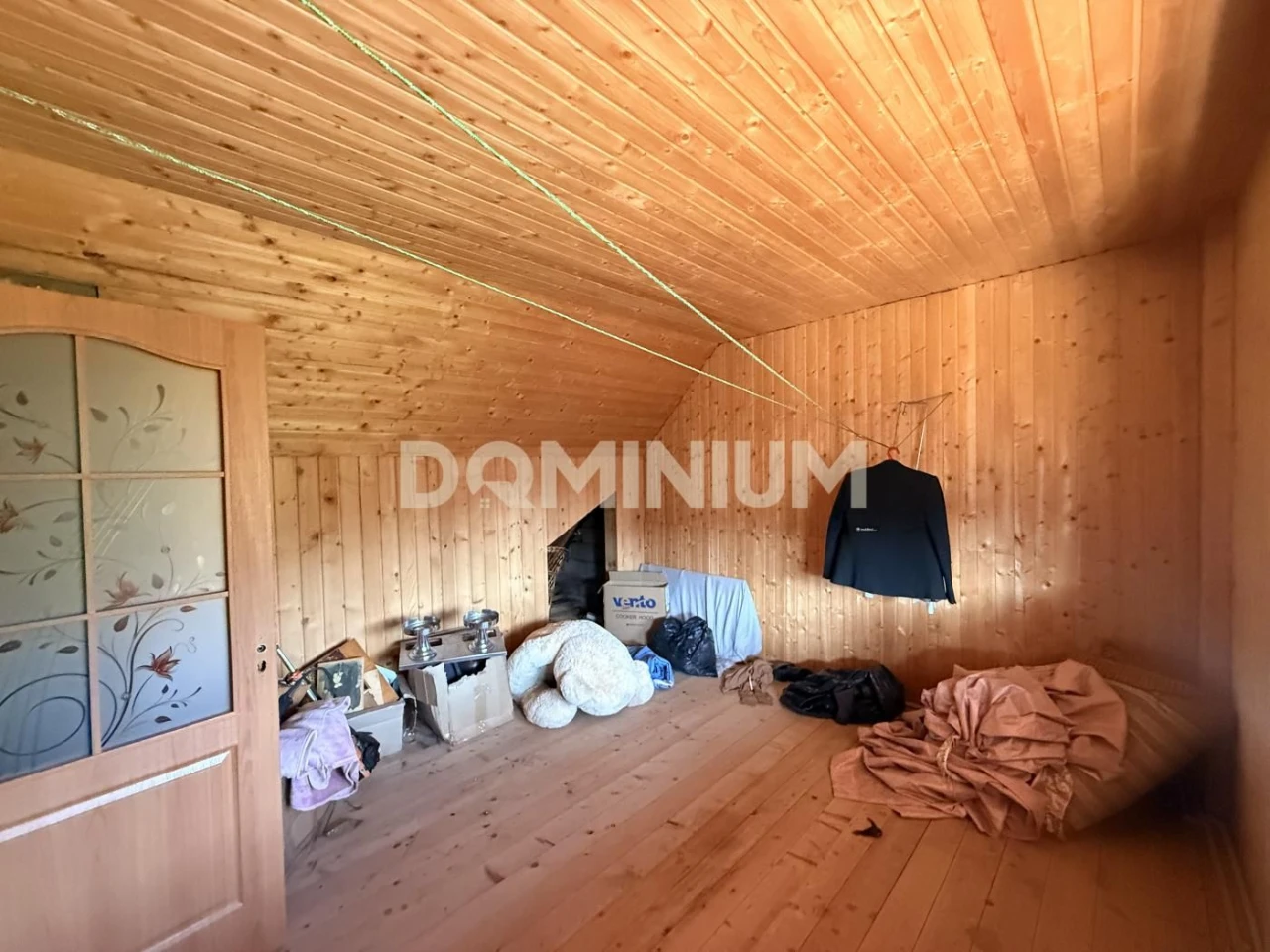 Продаж просторого будинку в центрі міста